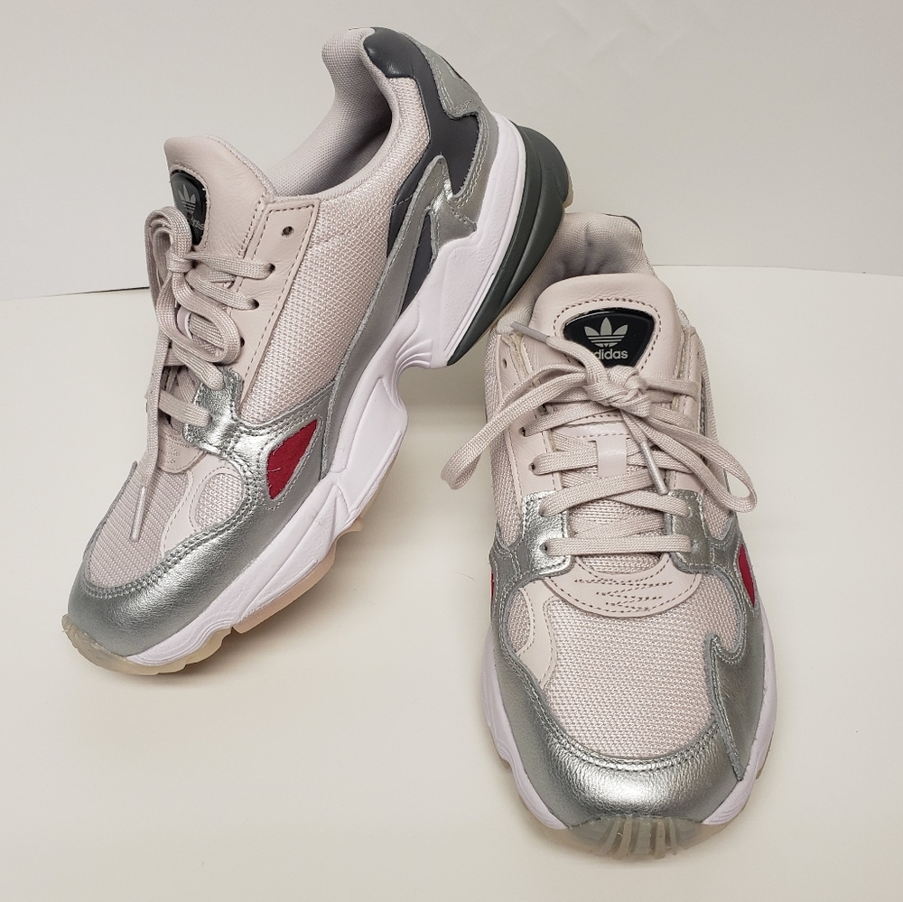 adidas Originals Falcon Orchid Size: 7.5